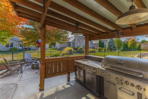 Tiny photo for 2805 Stevenson Drive, Bloomington, IL 61704 (MLS # 12521148)