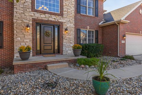 Tiny photo for 2805 Stevenson Drive, Bloomington, IL 61704 (MLS # 12521148)