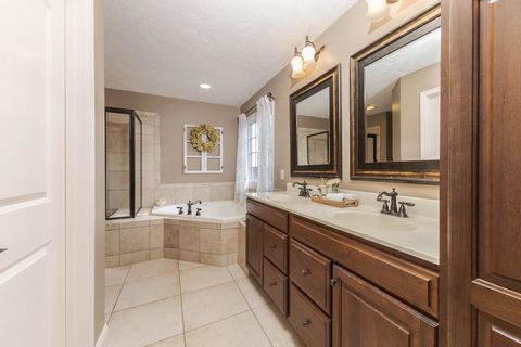 Tiny photo for 2805 Stevenson Drive, Bloomington, IL 61704 (MLS # 12521148)