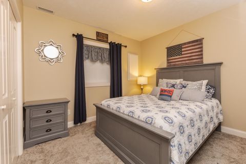 Tiny photo for 2805 Stevenson Drive, Bloomington, IL 61704 (MLS # 12521148)