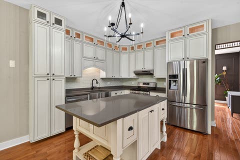 Tiny photo for 28364 N Lakeview Circle, McHenry, IL 60051 (MLS # 12627909)