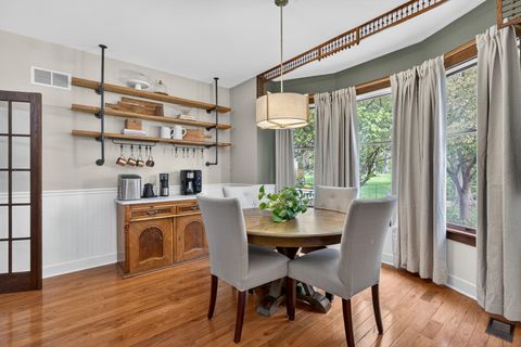 Tiny photo for 28364 N Lakeview Circle, McHenry, IL 60051 (MLS # 12627909)