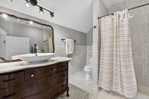 Tiny photo for 28364 N Lakeview Circle, McHenry, IL 60051 (MLS # 12627909)