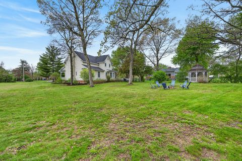 Tiny photo for 28364 N Lakeview Circle, McHenry, IL 60051 (MLS # 12627909)