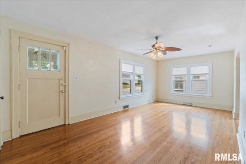 Tiny photo for 2416 30TH Street, Rock Island, IL 61201 (MLS # QC4267721)