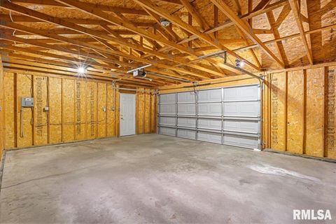 Tiny photo for 2416 30TH Street, Rock Island, IL 61201 (MLS # QC4267721)