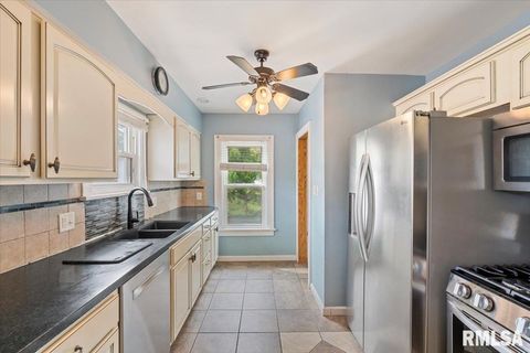 Tiny photo for 2416 30TH Street, Rock Island, IL 61201 (MLS # QC4267721)