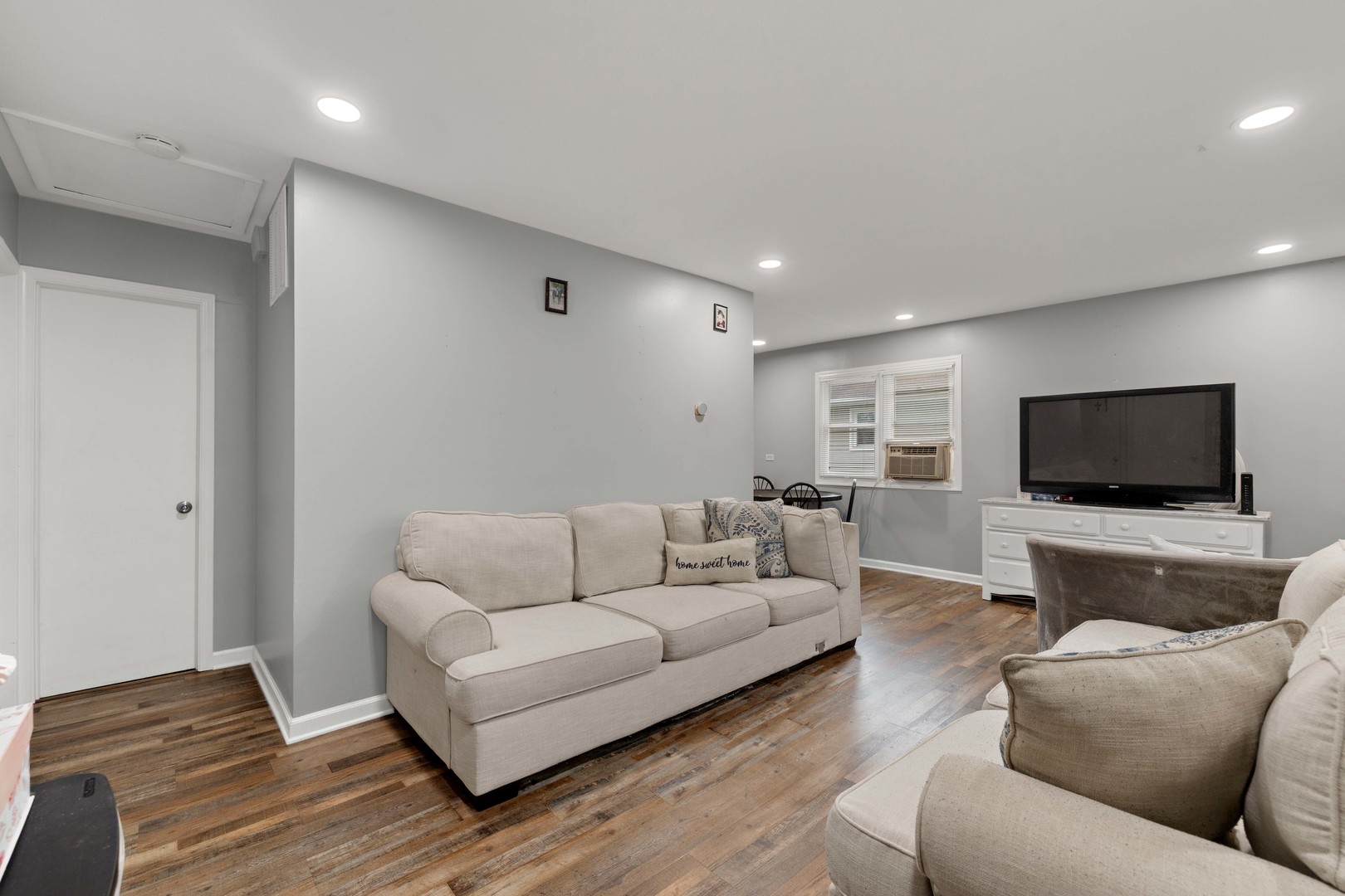 1013 Oakwood Drive