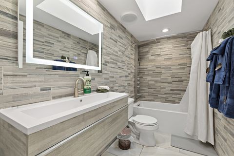 Tiny photo for 18104 Park Avenue, Homewood, IL 60430 (MLS # 12498148)