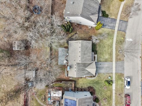 Tiny photo for 1310 MAYFAIR Lane, Grayslake, IL 60030 (MLS # 12572299)