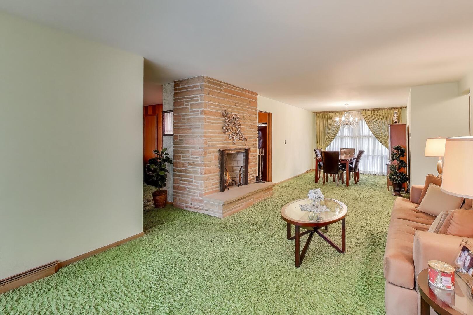 5871 N Overhill Avenue