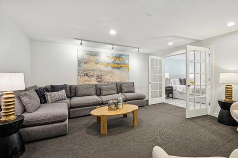 Tiny photo for 902 S Morgan Street, Chicago, IL 60607 (MLS # 12489190)