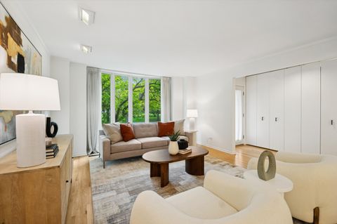 Tiny photo for 902 S Morgan Street, Chicago, IL 60607 (MLS # 12489190)