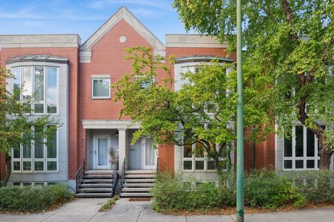 Photo of 902 S Morgan Street, Chicago, IL 60607 (MLS # 12489190)