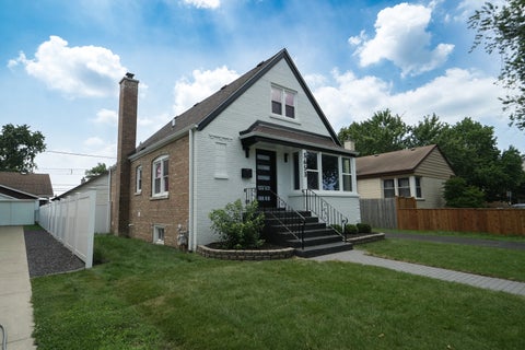 Tiny photo for 3653 W 107th Street, Chicago, IL 60655 (MLS # 12763751)