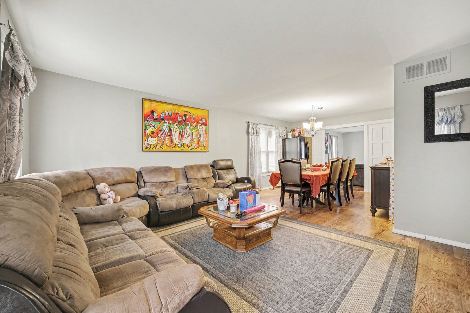 532 Carlyle Lane