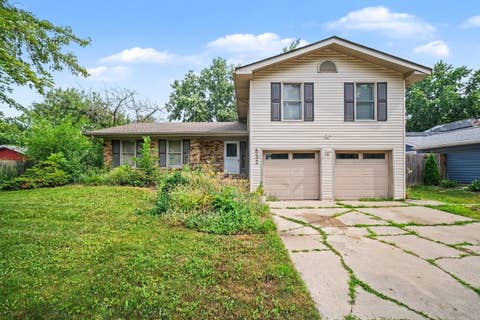 Photo of 532 Carlyle Lane, Bolingbrook, IL 60440 (MLS # 12711902)
