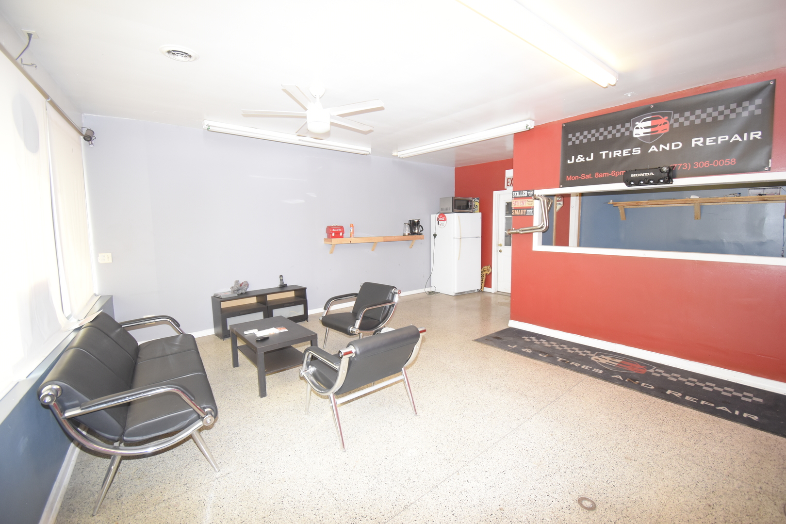 3742 W 59th Street