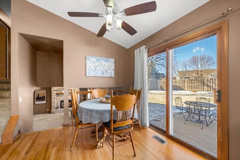 Tiny photo for 431 Badger Lane, Oswego, IL 60543 (MLS # 12541742)