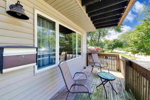 Tiny photo for 1005 Fern Avenue, St. Charles, IL 60174 (MLS # 12717736)