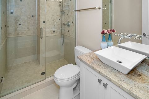 Tiny photo for 4355 S Lake Park Avenue #2N, Chicago, IL 60653 (MLS # 12387982)