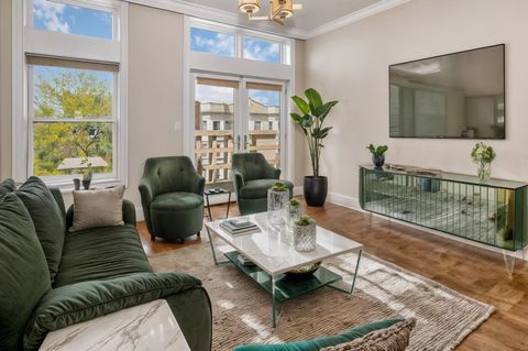 Tiny photo for 4355 S Lake Park Avenue #2N, Chicago, IL 60653 (MLS # 12387982)