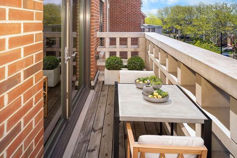 Tiny photo for 4355 S Lake Park Avenue #2N, Chicago, IL 60653 (MLS # 12387982)