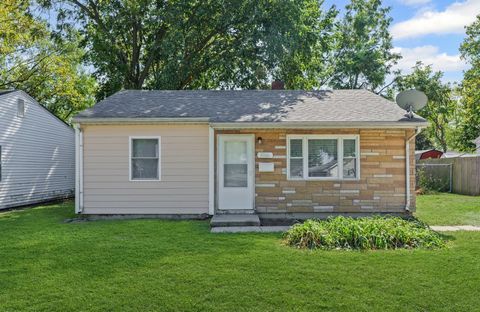 Photo of 1116 Bel Aire Drive, Rantoul, IL 61866 (MLS # 12630454)