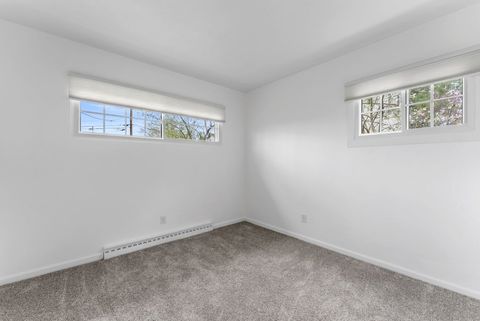 Tiny photo for 2511 Belle Avenue, Davenport, IA 52803 (MLS # 12612051)