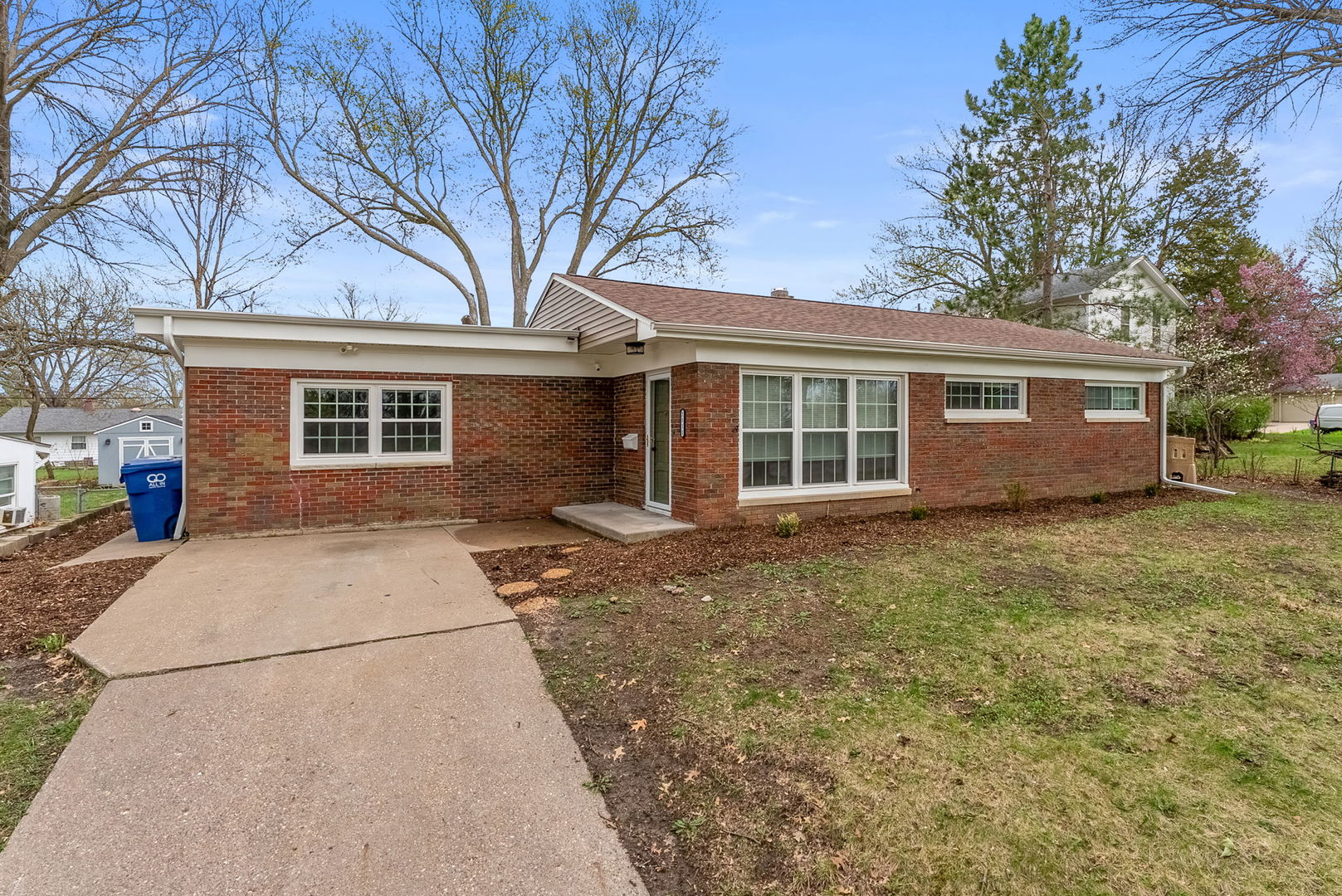 2511 Belle Avenue