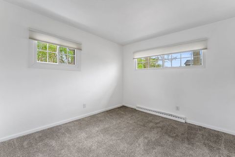 Tiny photo for 2511 Belle Avenue, Davenport, IA 52803 (MLS # 12612051)