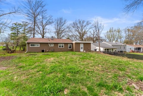 Tiny photo for 2511 Belle Avenue, Davenport, IA 52803 (MLS # 12612051)