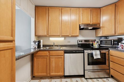 Tiny photo for 5415 N Sheridan Road #4815, Chicago, IL 60640 (MLS # 12485824)
