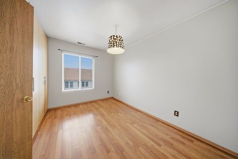 Tiny photo for 688 S Shannon Drive, Romeoville, IL 60446 (MLS # 12618366)