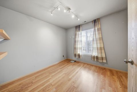 Tiny photo for 688 S Shannon Drive, Romeoville, IL 60446 (MLS # 12618366)