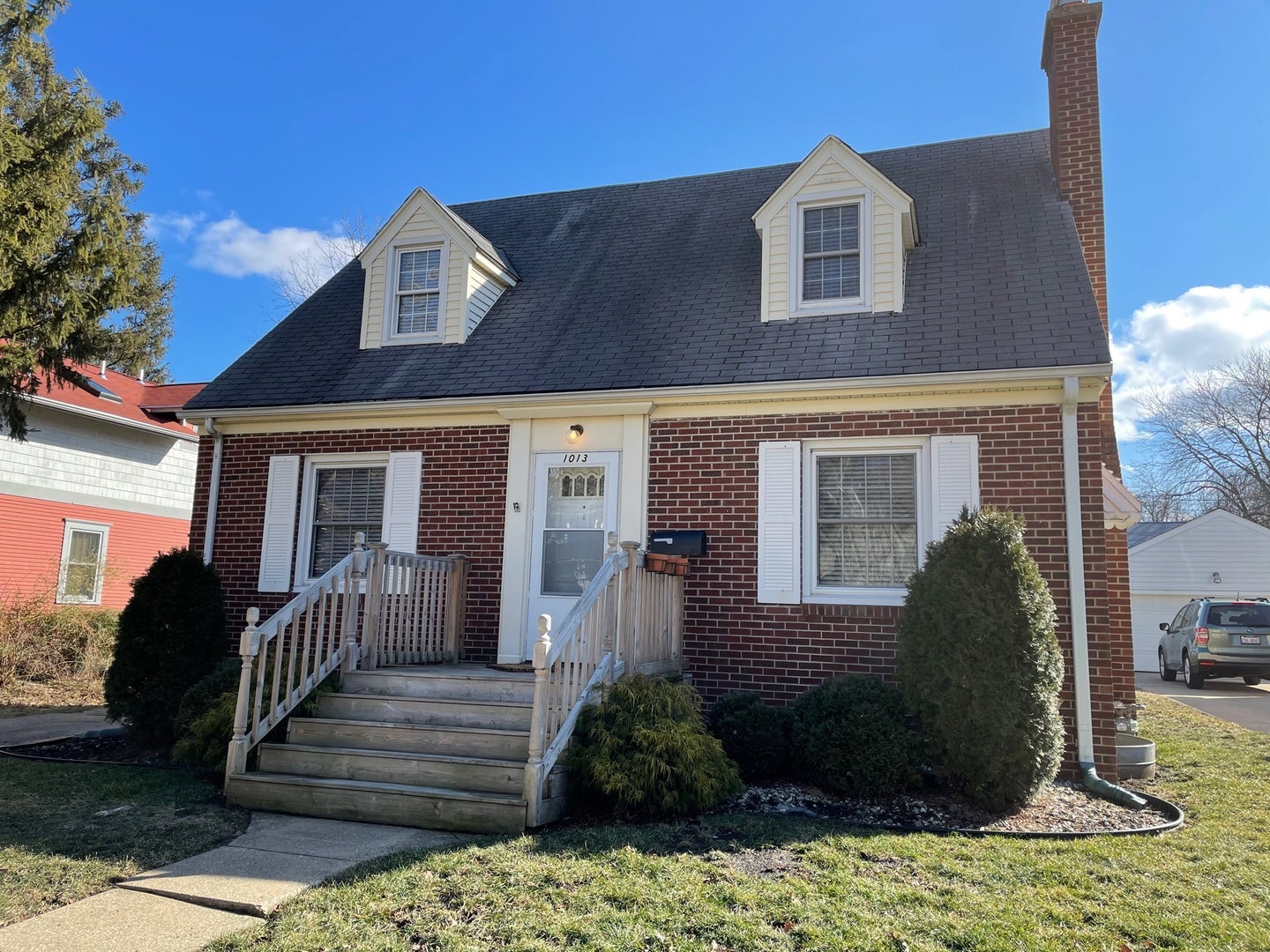 Photo 1 of 1 — 1013 W Daniel Street, Champaign, IL 61821