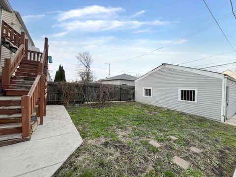 Tiny photo for 913 N Kedvale Avenue, Chicago, IL 60651 (MLS # 12619745)