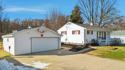 Tiny photo for 219 Willett Avenue, Dixon, IL 61021 (MLS # 12546438)