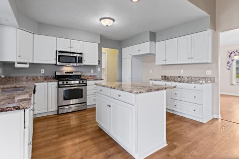 Tiny photo for 144 Glen Abbey Drive, Rockford, IL 61107 (MLS # 12609160)