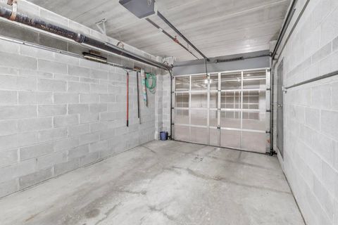 Tiny photo for 1327 S Indiana Parkway, Chicago, IL 60605 (MLS # 12530430)