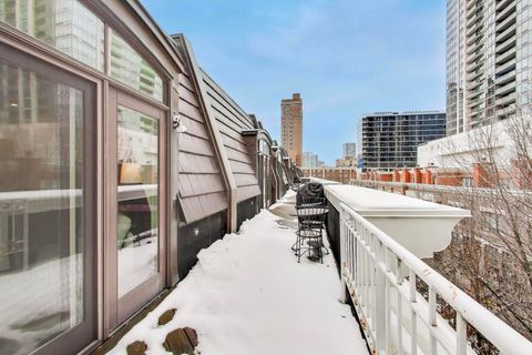 Tiny photo for 1327 S Indiana Parkway, Chicago, IL 60605 (MLS # 12530430)