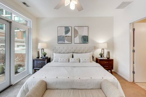 Tiny photo for 1327 S Indiana Parkway, Chicago, IL 60605 (MLS # 12530430)