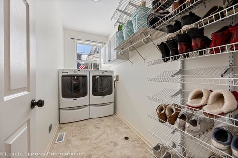 Tiny photo for 526 Windett Lane, Geneva, IL 60134 (MLS # 12588509)