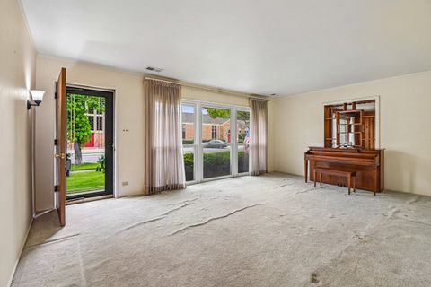 Tiny photo for Westchester, IL 60154 (MLS # 12633904)