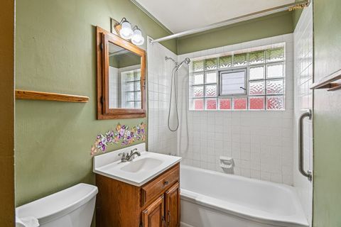 Tiny photo for Westchester, IL 60154 (MLS # 12633904)