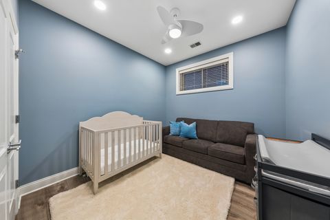 Tiny photo for 3236 N Kenmore Avenue #1, Chicago, IL 60657 (MLS # 12623395)
