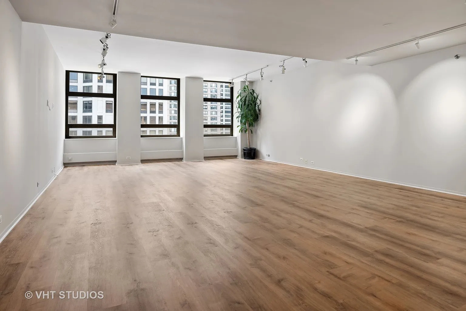680 N Lake shore Drive 1512