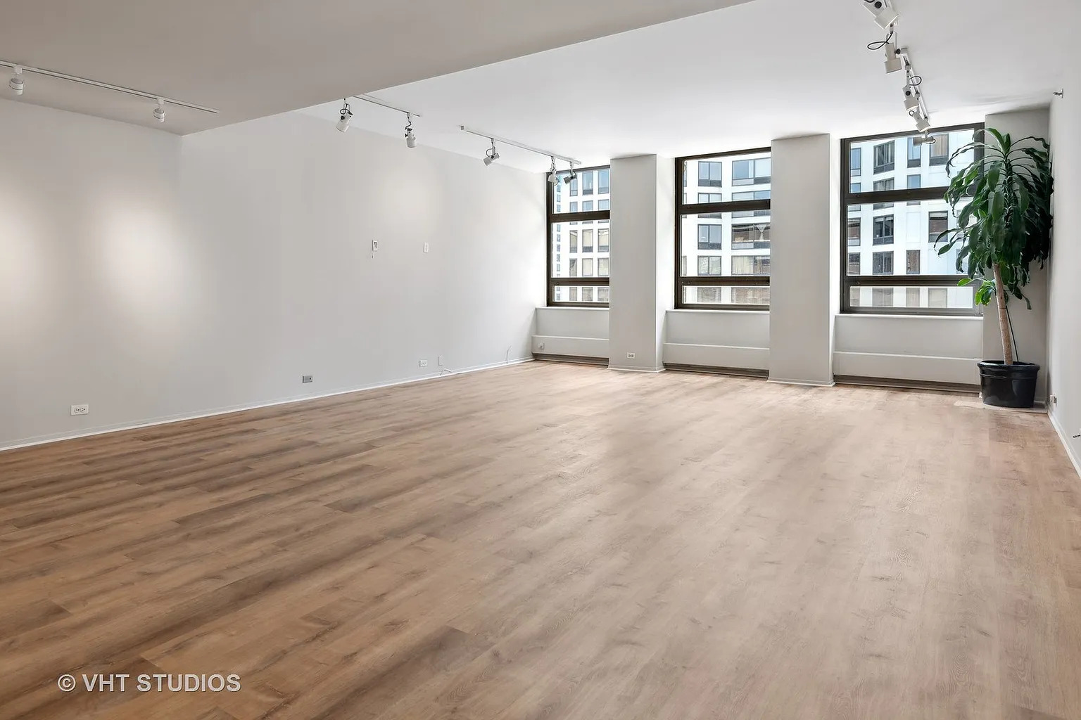 680 N Lake shore Drive 1512