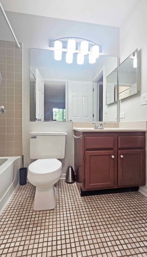 Tiny photo for 126 Woodstone Drive, Buffalo Grove, IL 60089 (MLS # 12491677)