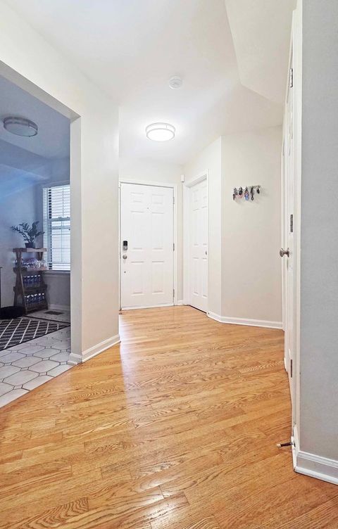 Tiny photo for 126 Woodstone Drive, Buffalo Grove, IL 60089 (MLS # 12491677)